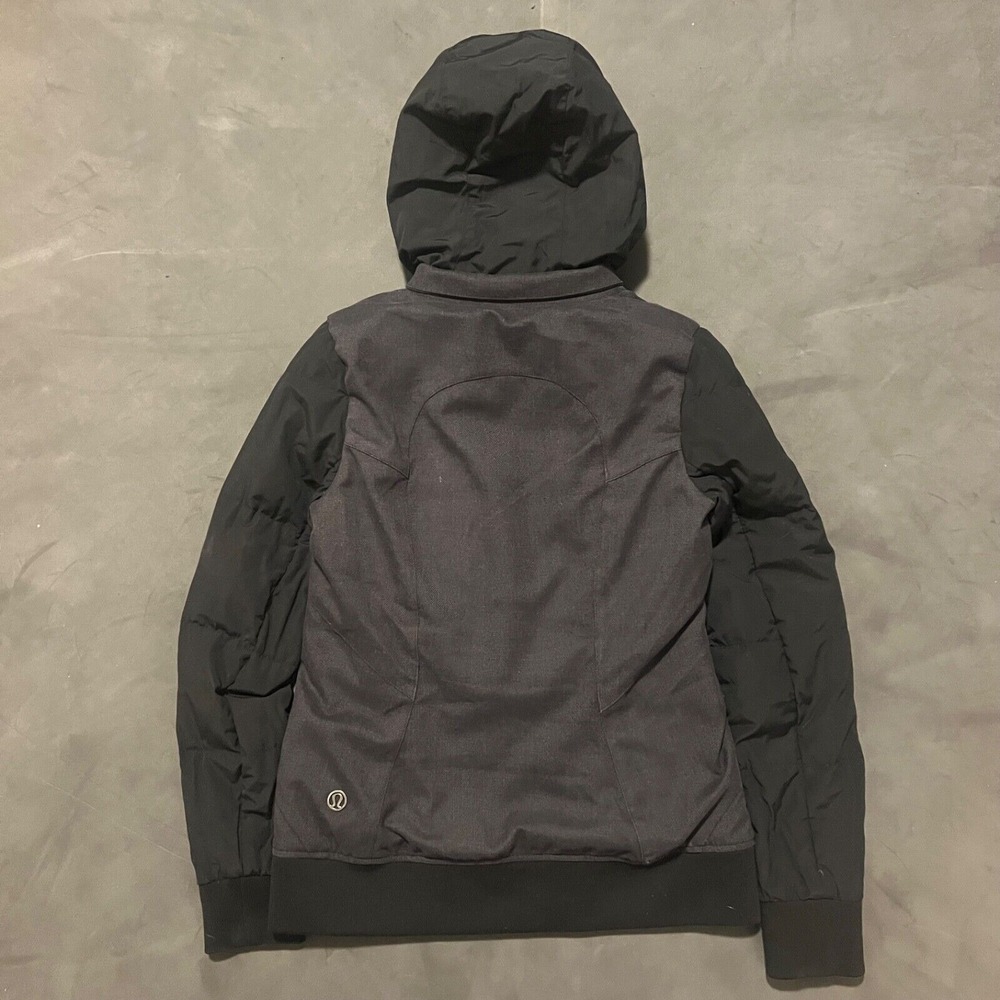 Lululemon Chilly Bomber Size 6 Goose Down Black Puffer‎ Zip Up Jacket - Picture 2 of 13